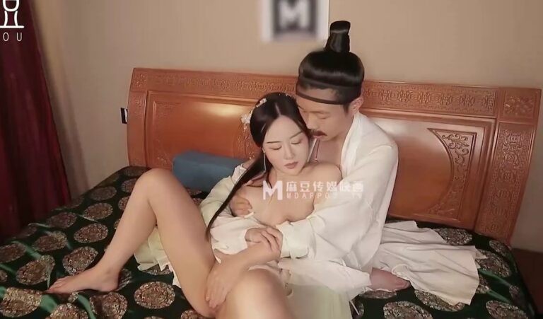 Cô em dâu dâm đãng loạn luân cùng anh chồng để có thai